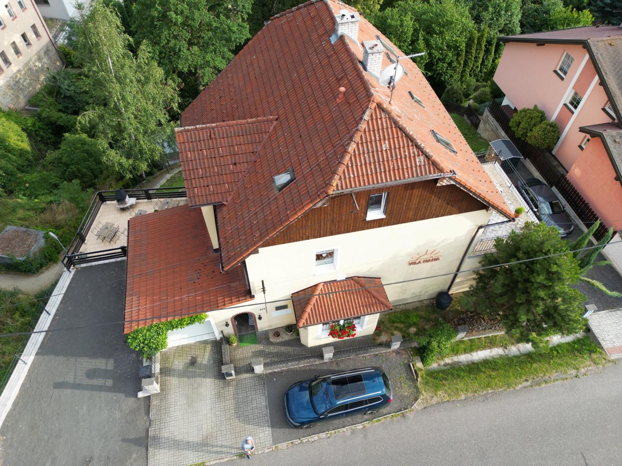 Pension Vila Hana Loket Exterior foto