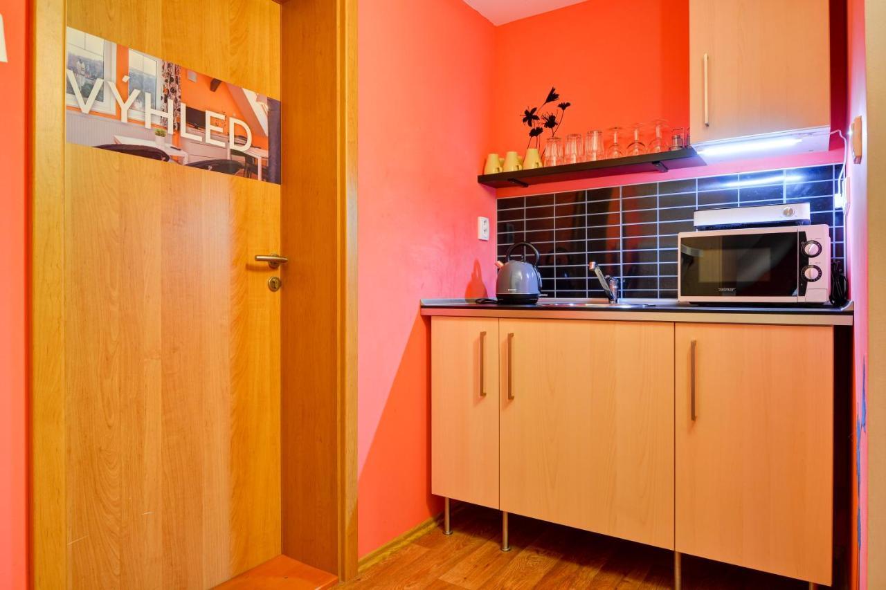Pension Vila Hana Loket Exterior foto
